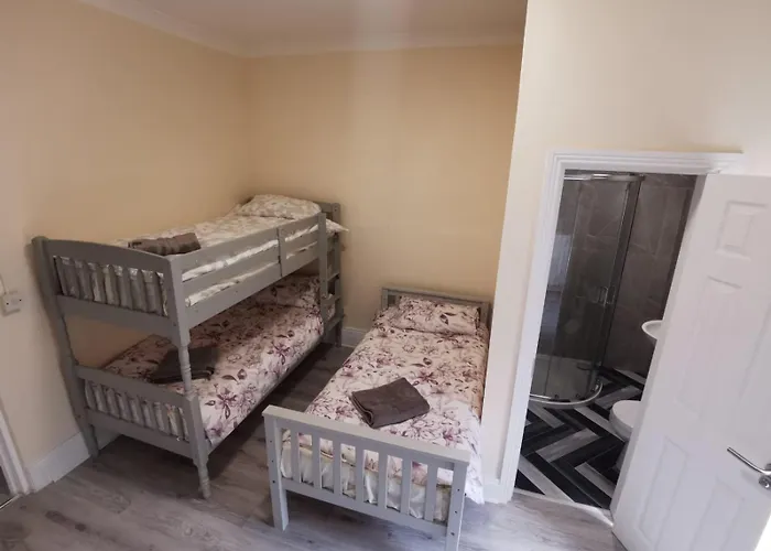 Проживание в семье Palm *